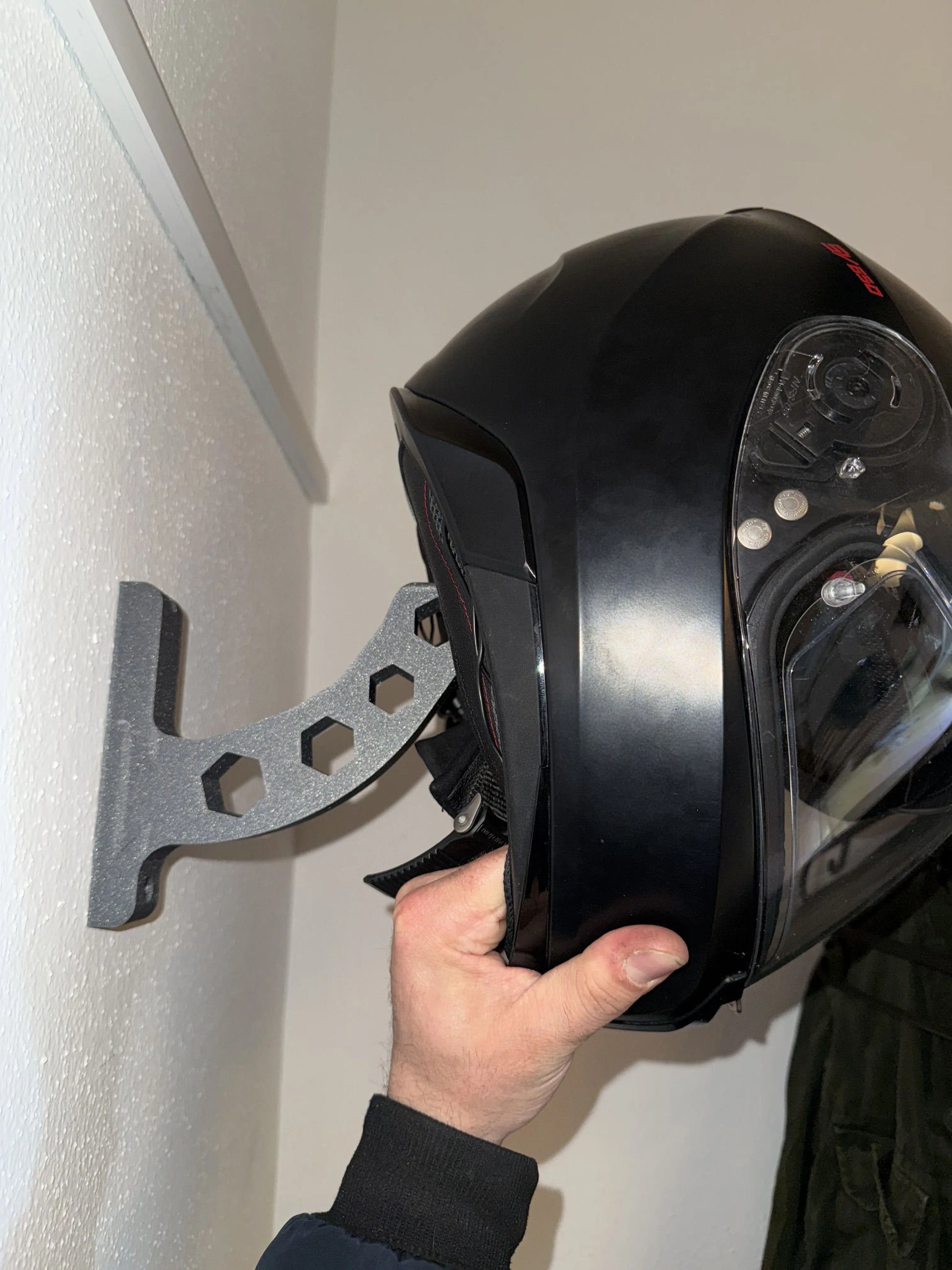 Helmet Holder Motorrad Helmhalter Produktbild 3 Die Gebrüder R&A